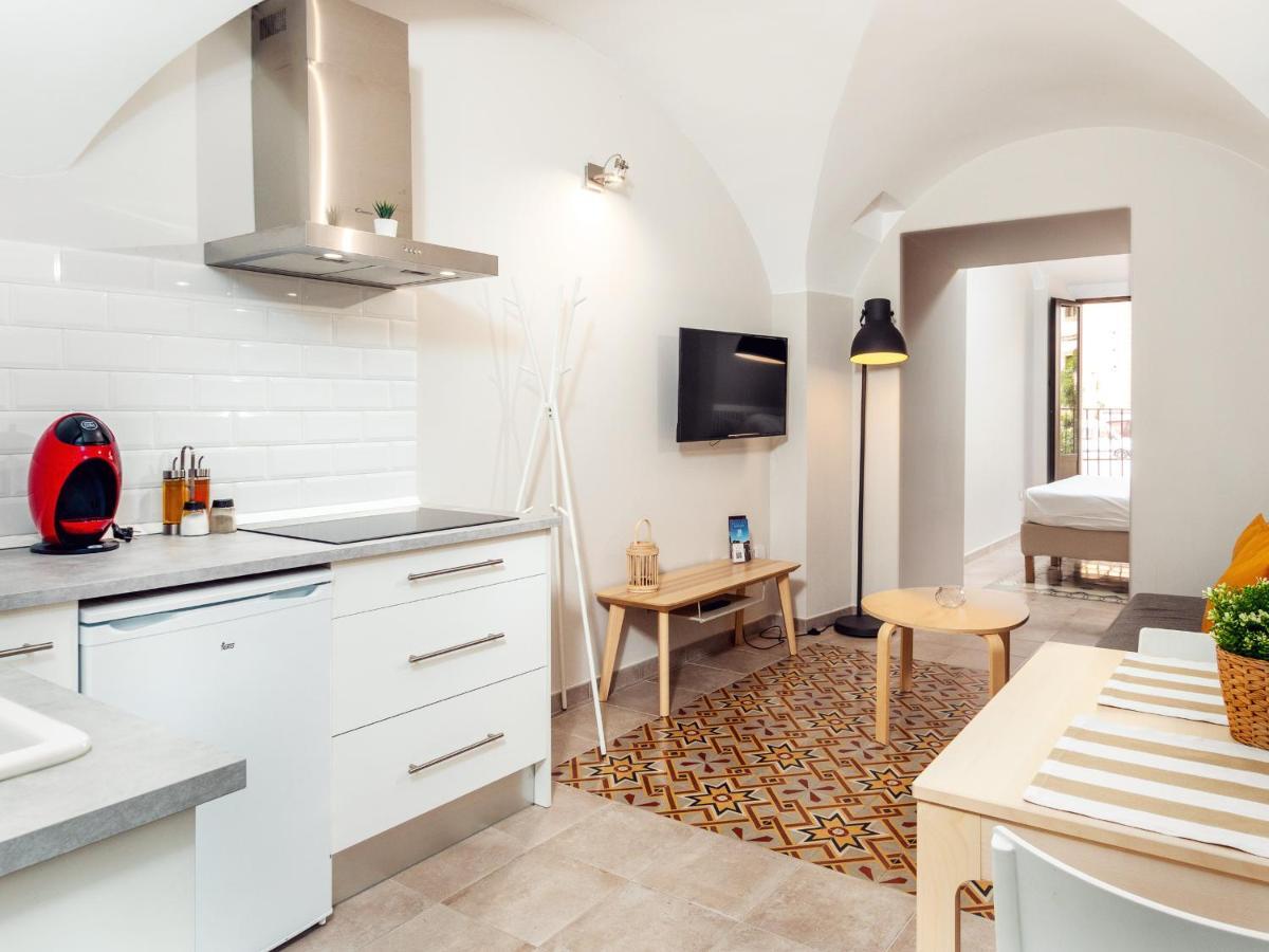 Apartamentos Plaza Mayor 35 Caces Extérieur photo