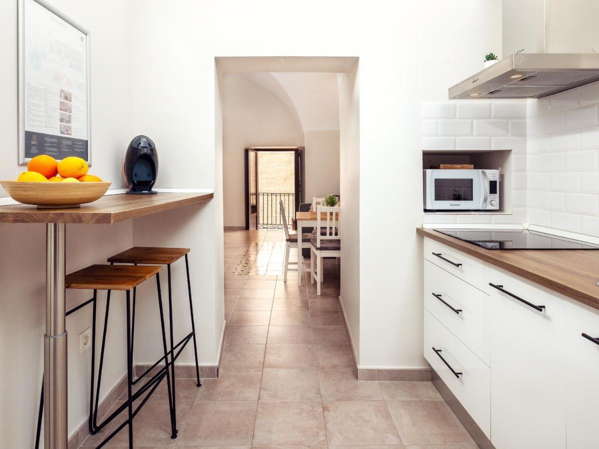 Apartamentos Plaza Mayor 35 Caces Extérieur photo