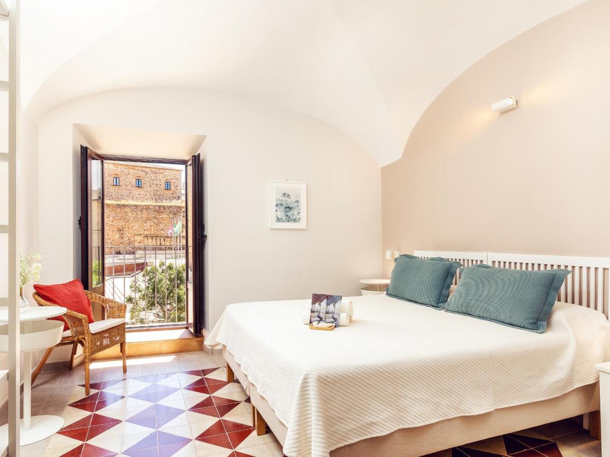 Apartamentos Plaza Mayor 35 Caces Extérieur photo