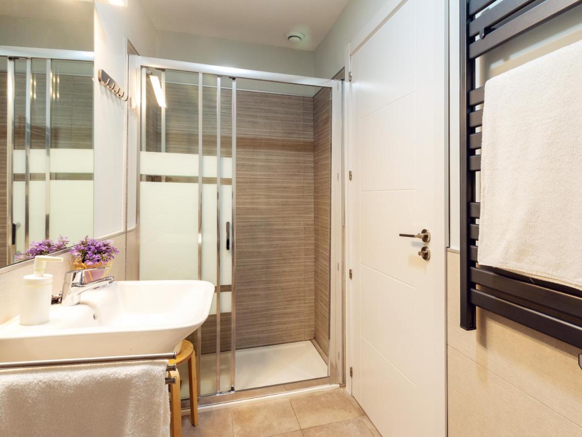 Apartamentos Plaza Mayor 35 Caces Extérieur photo