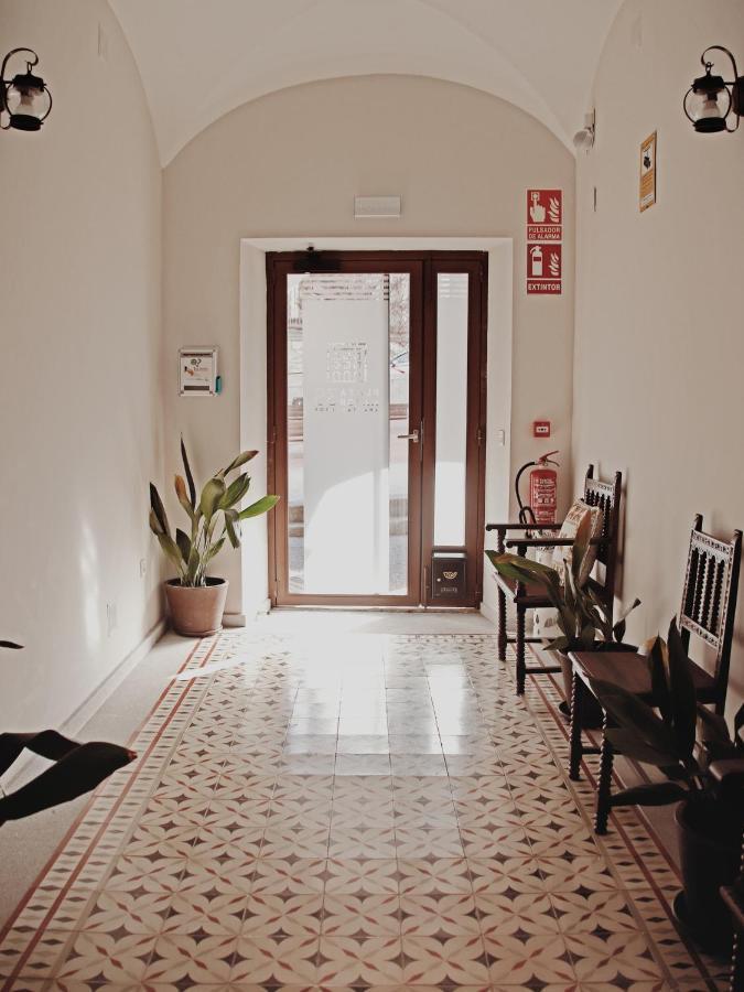 Apartamentos Plaza Mayor 35 Caces Extérieur photo