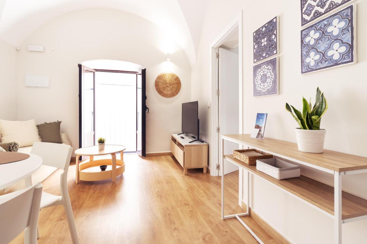 Apartamentos Plaza Mayor 35 Caces Extérieur photo
