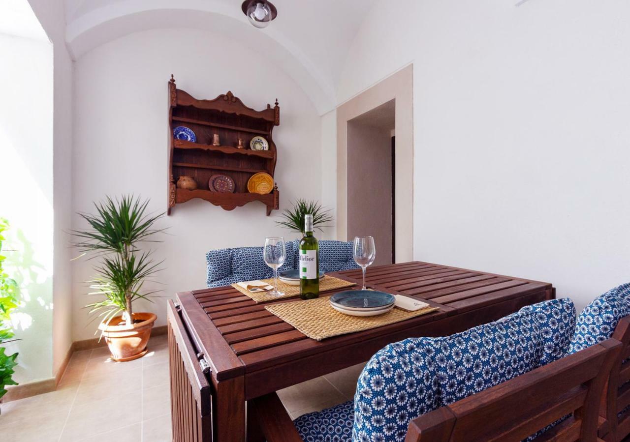 Apartamentos Plaza Mayor 35 Caces Extérieur photo